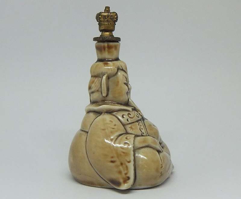 A SUPER RARE ANTIQUE SHAFER & VATER GERMAN PORCELAIN FIGURAL BUDDHA SCENT BOTTLE