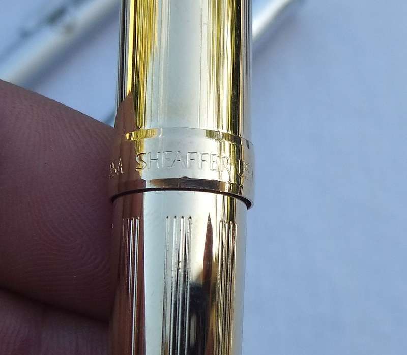 4 AWESOME VINTAGE GOOD QUALITY PENS - CORPORATE GIFTS "FNB" -ADPEL , SHEAFFER , CROSS !! BID FOR ALL