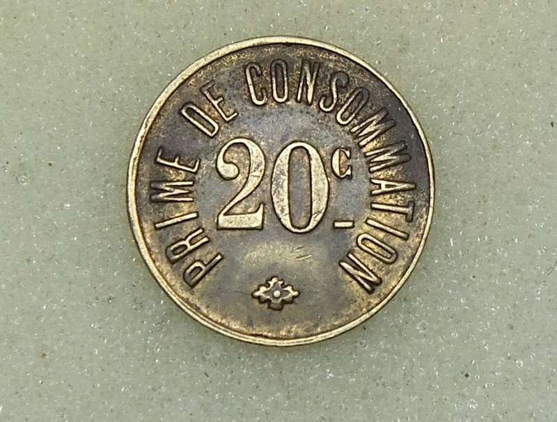 AN OLD 20 CENTIMES FRENCH CONSUMER TOKEN