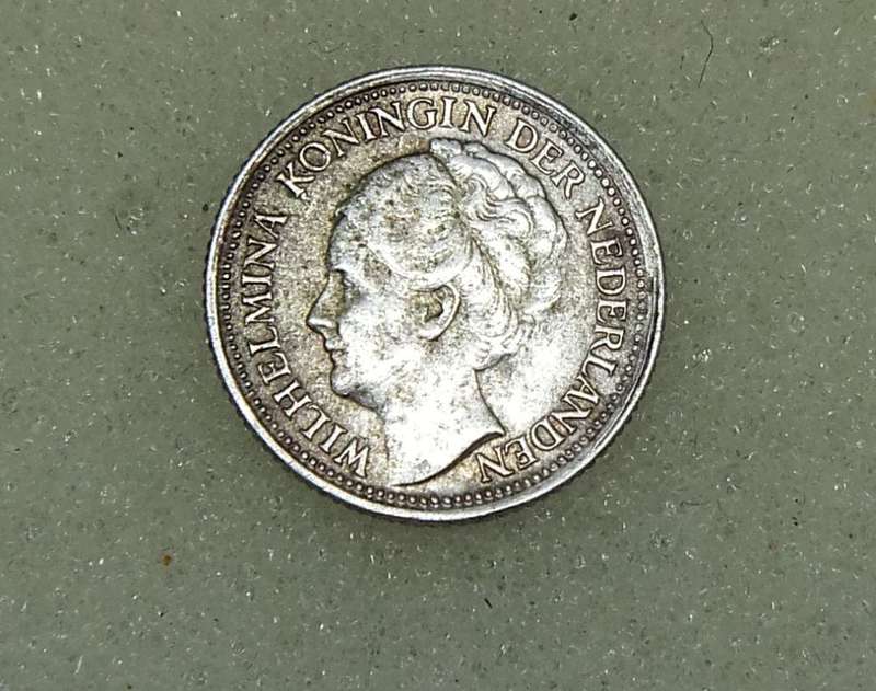1941 TEN CENTS COIN - NETHERLANDS - SILVER