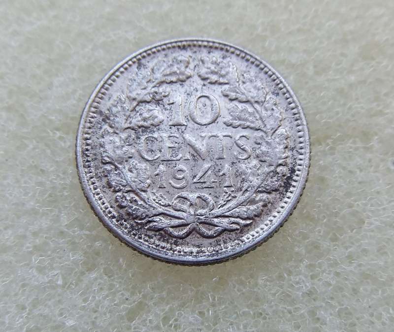 1941 TEN CENTS COIN - NETHERLANDS - SILVER