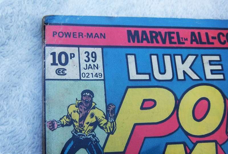 1977 MARVEL ALL-COLOUR COMICS - LUKE CAGE POWER MAN #39