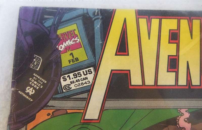 1994 MARVEL COMICS - AVENGERS LOG #1