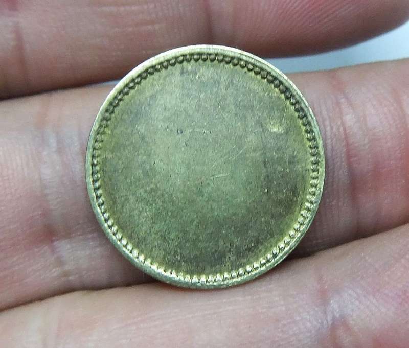COOL FIND !! AN OLD BRASS TOKEN FOR ""CHANDLERS LIMITED"" - UNKNOWN ORIGIN !! FREE COMBINING !!