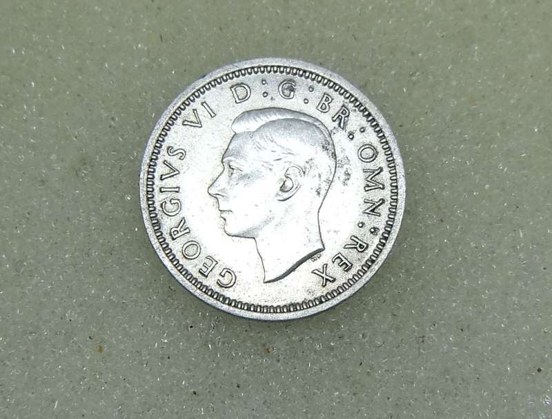 1937 BRITISH SILVER THREEPENCE COIN
