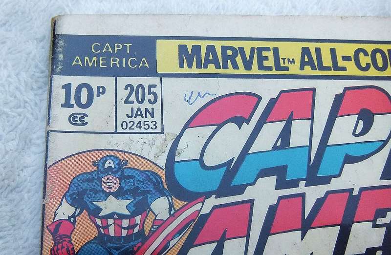 1977 MARVEL ALL-COLOUR COMICS #205