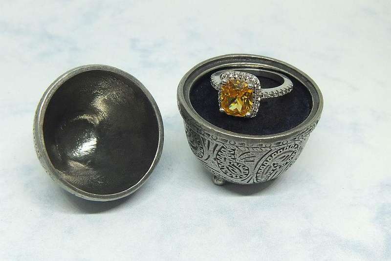 AN ADORABLE VINTAGE EGG SHAPED PEWTER TRINKET BOX WITH MAKERS STAMP ON BASE !! LOOKS IMPORTANT !!