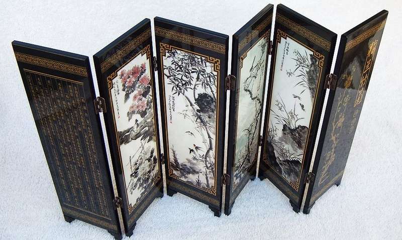 WOW !! A STUNNING CHINESE "IMITATION OF AN ANCIENT SMALL SCREEN" IN ORIGINAL BOX !! GREAT FIND !!