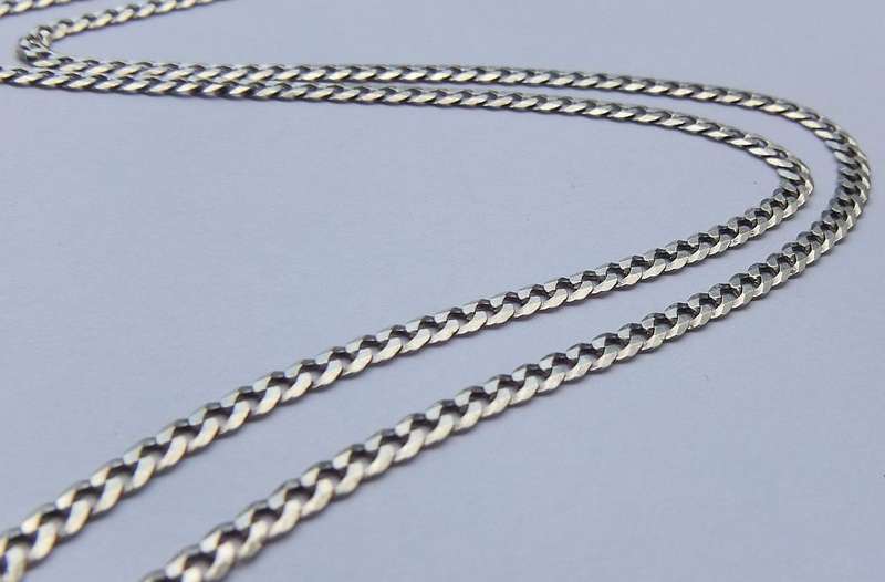 AN AWESOME EXTRA LONG SOLID STERLING SILVER NECKLACE WITH AN OVERSIZED STRONG CLASP !! WOW !!