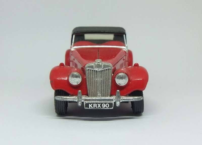 A VINTAGE DIE CAST METAL MODEL OF THE 1954 MG-TF 1500 BY CORGI
