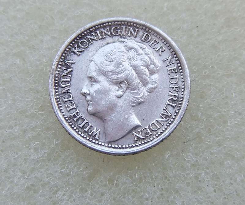 1941 TEN CENTS COIN - NETHERLANDS - SILVER