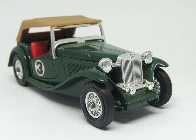 A VINTAGE 1977 DIE CAST METAL MODEL OF THE 1945 MG T.C. BY LESNEY / MATCHBOX MADE IN ENGLAND