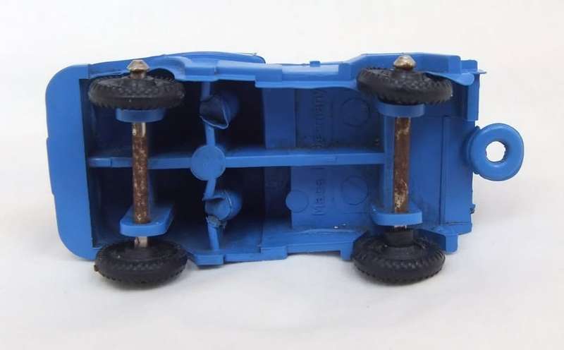 AN AWESOME VINTAGE RUBBER MERCEDES BENZ UNIMOG - MADE IN GERMANY
