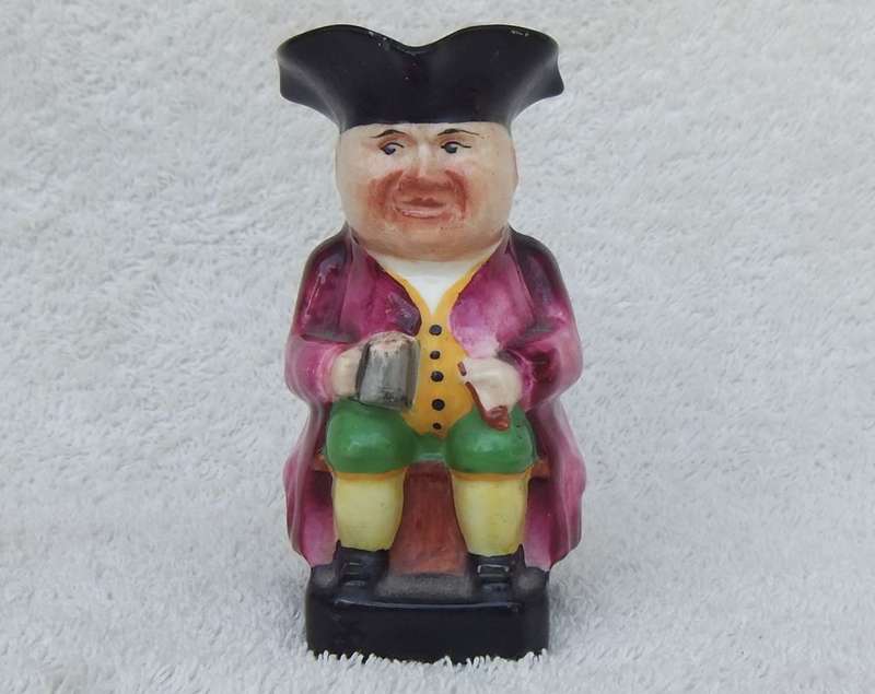 AN AWFULLY CUTE OLD DRINKING & SMOKING CHARACTER TOBY JUG BY DENTON CHINA OF ENGLAND