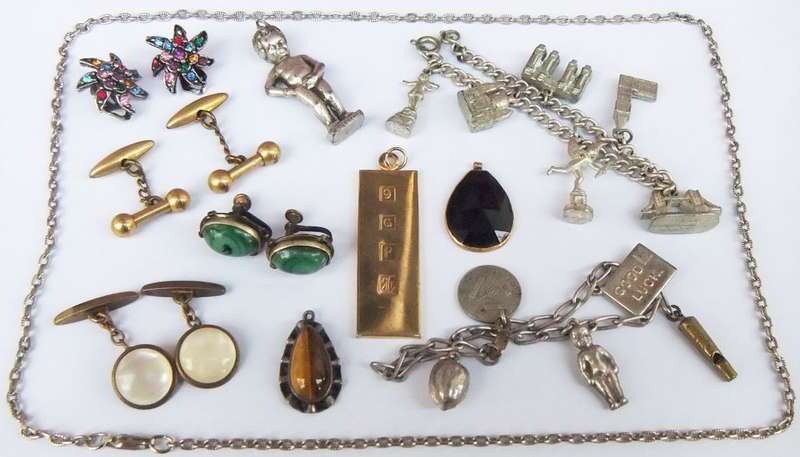 VINTAGE JEWELS LOT # 1 - CUFFLINKS - EARRINGS - CHARM BRACELETS - PENDANTS !! BID FOR THE LOT !!