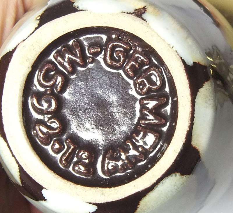 A STUNNING COLLECTION OF VINTAGE MID CENTURY LAVA GLAZE TYPE WEST GERMAN POTTERY VASES