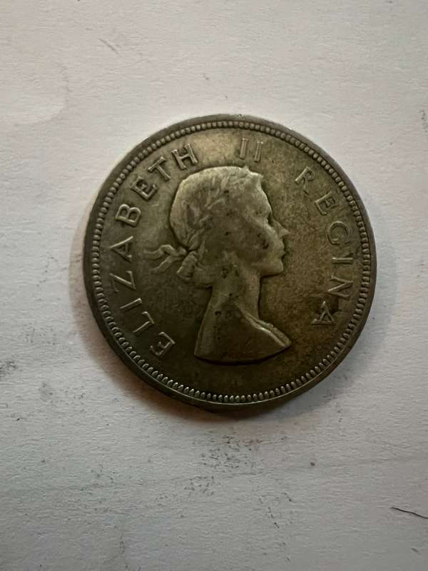 1957 2½ Shillings - Elizabeth II 1st portrait
