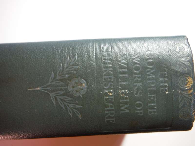 The Complete Works of William Shakespeare - Softcover - The Tudor Edition - 1961