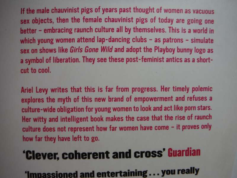 Female Chauvinist Pigs : Women and the Rise of Raunch Culture - Paperback - Ariel Levy
