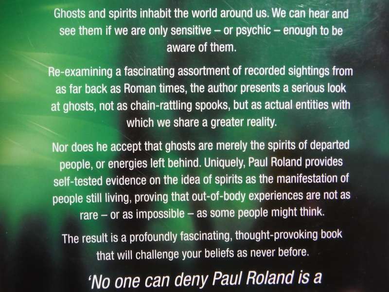 Ghosts : An Exploration of the Spirit World - Paperback - Paul Roland