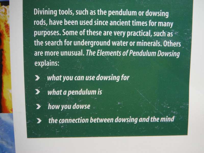 The Elements of Pendulum Dowsing - Paperback - Tom Graves