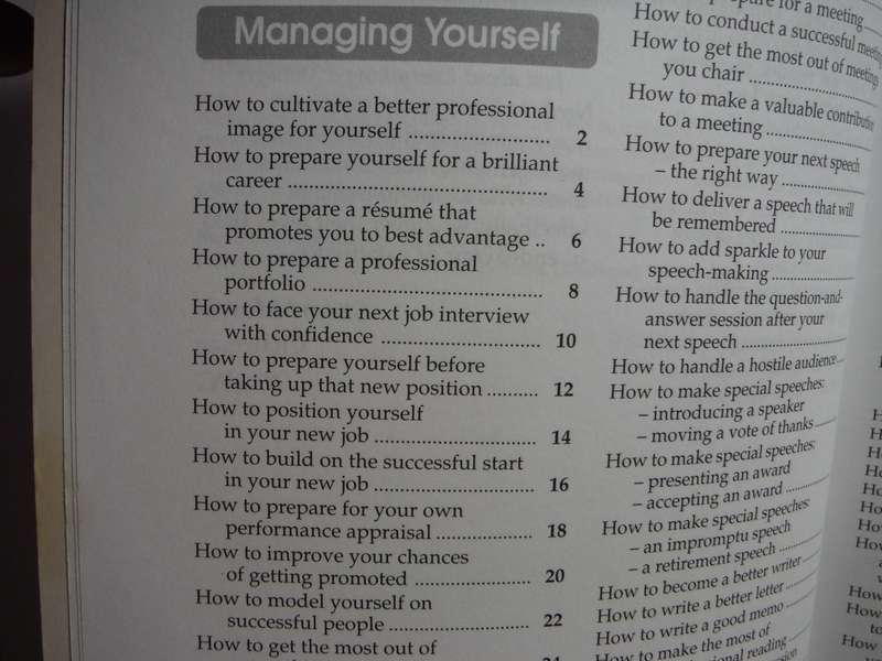 Just About Everything a Manager Needs to Know - Paperback - Neil Flanagan