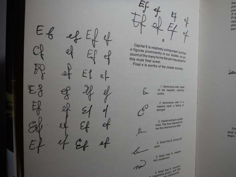 Graphology - Hardcover - Monique Le Guen - 1976