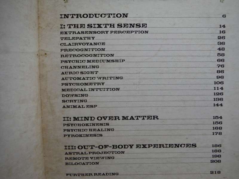 The Encyclopedia of Paranormal Powers - Softcover - Brian Haughton