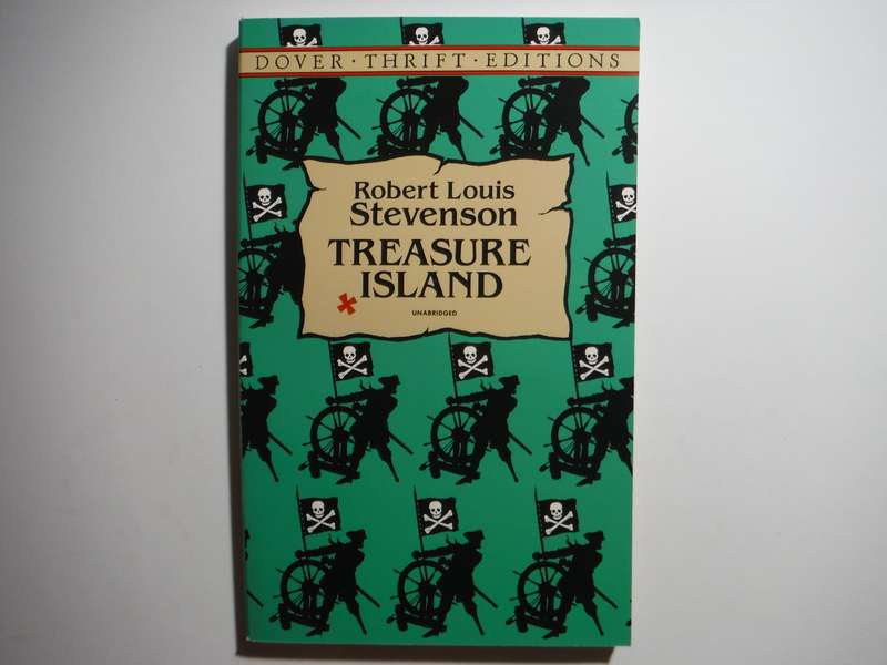 Treasure Island - Paperback - Robert Louis Stevenson - Dover Thrift Edition