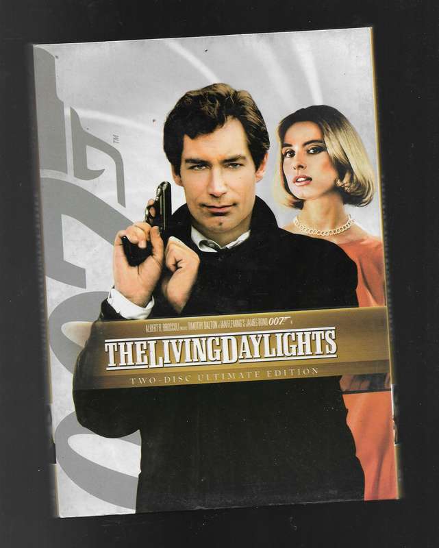 THE LIVING DAYLIGHTS- JAMES BOND