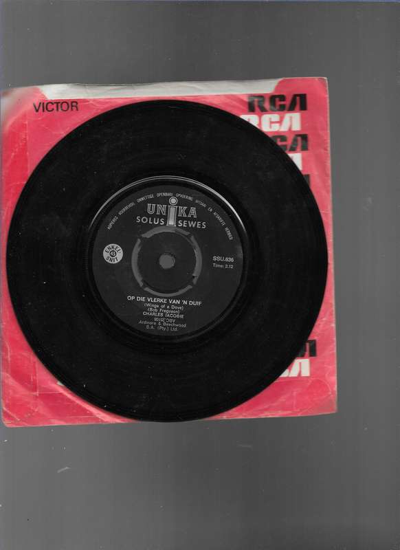 OP DIE VLEKE VAN 'N DUIF- CHARLES JACOBIE (SEVEN SINGLE)