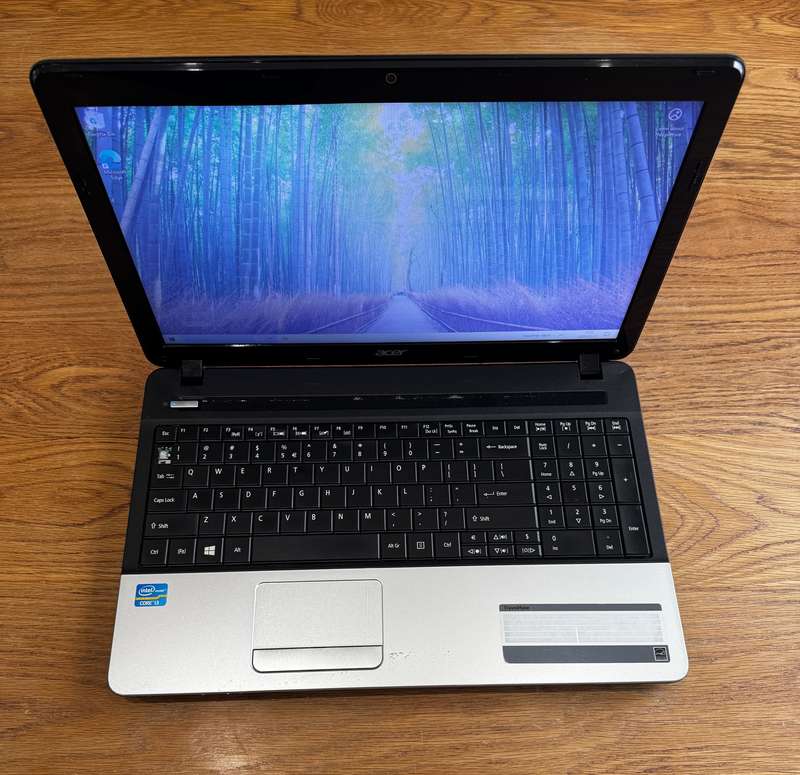 ACER TravelMate P253M 15.6", Intel Core i3 2328M 2.20GHz, 4GB RAM, 500GB HDD