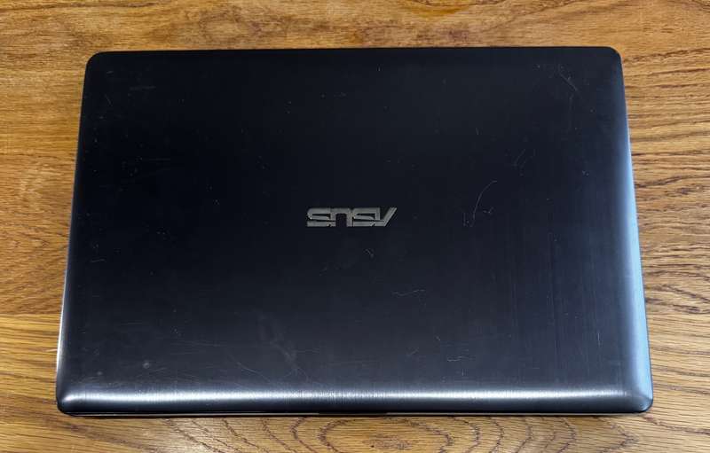 ASUS VivoBook S451L 14", Intel Core i5 4200U 2.30GHz, 8GB DDR3 RAM, 750GB HDD PLEASE READ!!!!