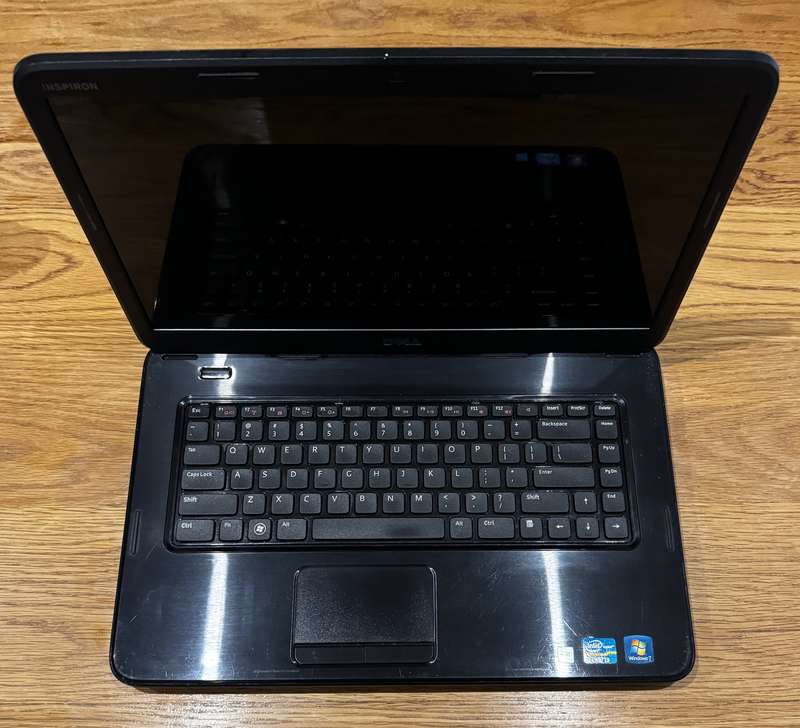 Dell Inspiron N5050 15.6", Intel Core i3 i3-2350M 2.3GHz, 4GB RAM, 500GB HDD PLEASE READ!!!