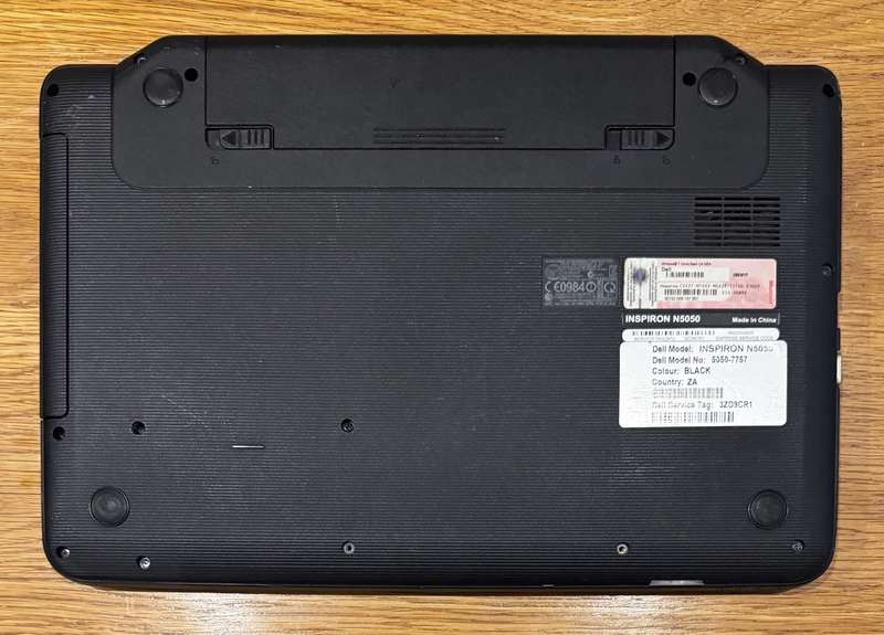Dell Inspiron N5050 15.6", Intel Core i3 i3-2350M 2.3GHz, 4GB RAM, 500GB HDD PLEASE READ!!!