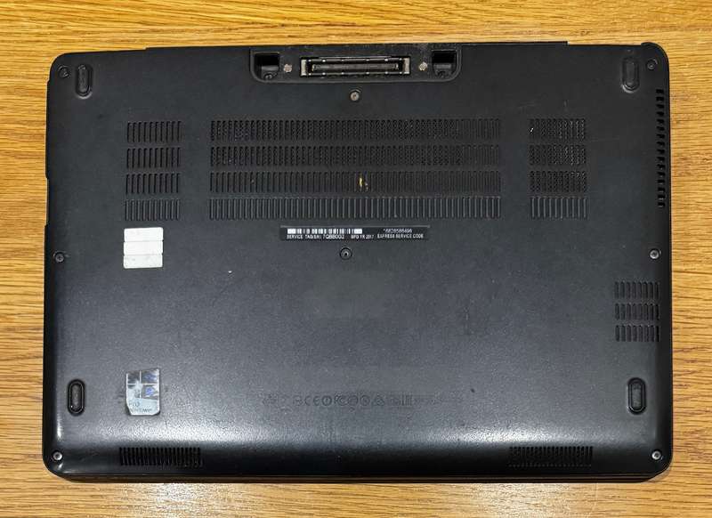 Dell Latitude E7270 12.5", Intel Core I5-6300U 2.4GHz, 8GB RAM, 256GB SSD PLEASE READ!!!