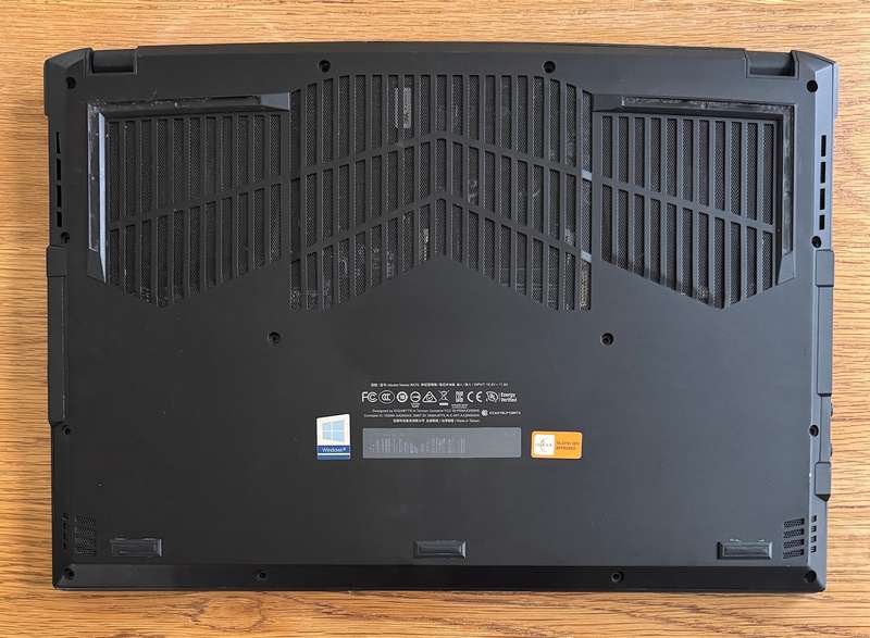 Gigabyte AORUS 17G XC 17.3", Intel Core i7-10870H 2.20GHz, RTX 3070, 8GB Ram, 512GB SSD, READ BELOW!