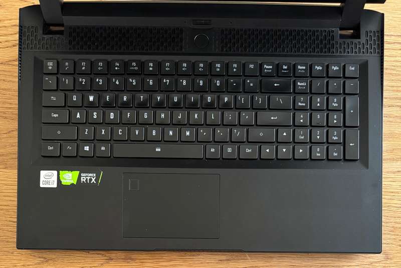 Gigabyte AORUS 17G XC 17.3", Intel Core i7-10870H 2.20GHz, RTX 3070, 8GB Ram, 256GB SSD, READ BELOW!