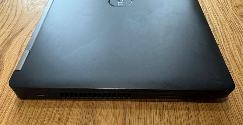 Dell Precision 3510 15.6", Intel Xeon E3-1505M 2.80GHz, 16GB RAM, PLEASE READ!!!
