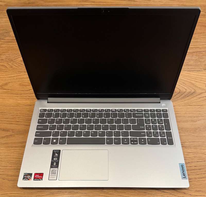 Lenovo Ideapad 1 15AMN7 15.6", AMD Ryzen 5 7520U 2.80GHz, AMD Radeon 610M, 8GB RAM, PLEASE READ!!!