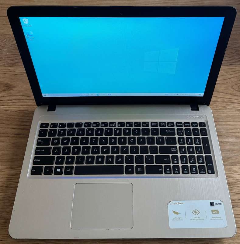 Asus VivoBook F540L 15.6", Intel Core i3-5500U 2.00GHz, 4GB RAM, 500GB HDD, PLEASE READ!!!