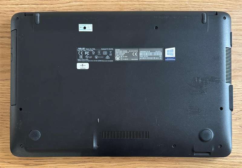 Asus VivoBook F540L 15.6", Intel Core i3-5500U 2.00GHz, 4GB RAM, 500GB HDD, PLEASE READ!!!
