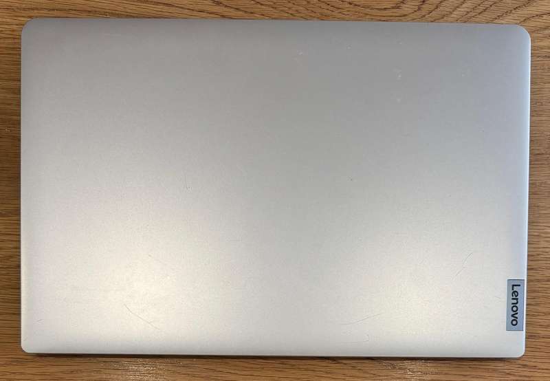Lenovo IdeaPad 1 15.6", AMD Ryzen 3 7320U 2.40Ghz, 8GB RAM, 256GB SSD, GOOD CONDITION!!!