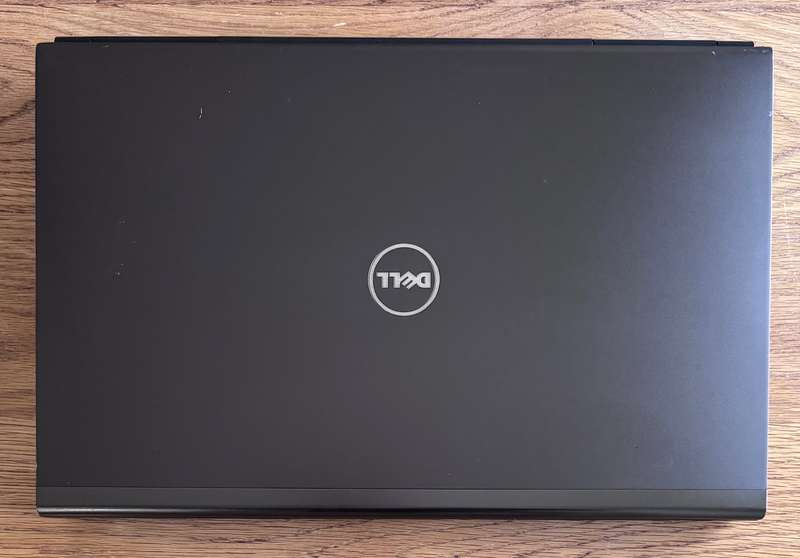 Dell Precision M6800 17", Nvidia Quadro,Intel Core i7-4910MQ 2.90GHz, 32GB RAM, 256GB SSD, 500GB HDD