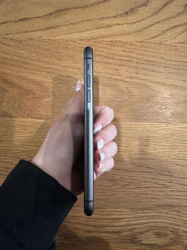 IPHONE 11 64GB BLACK