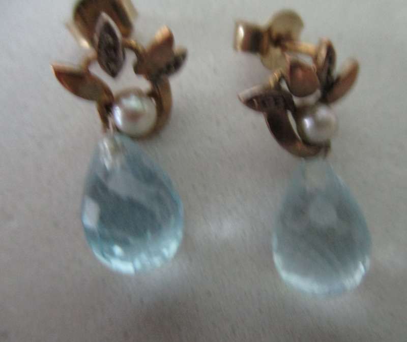 9ct. Gold Pearls and Briolett cut Blue Topaz Earrings