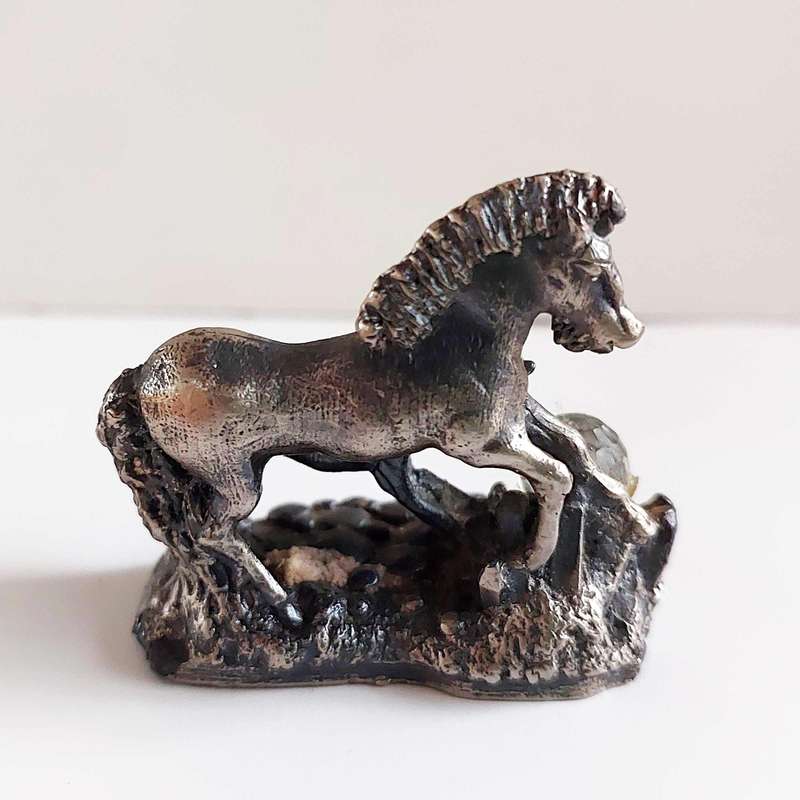 Vintage 80s pewter Unicorns of Freedom