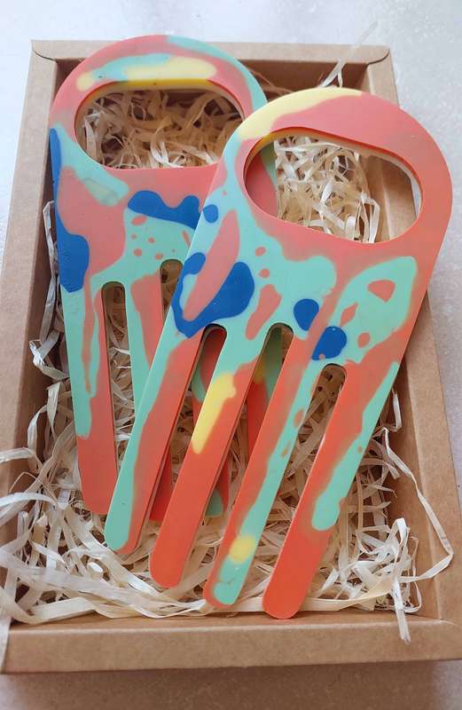 Resin Salad Servers