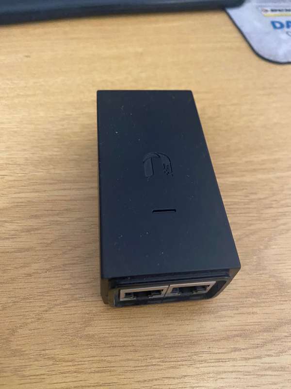 Ubiquiti POE injector - 24v