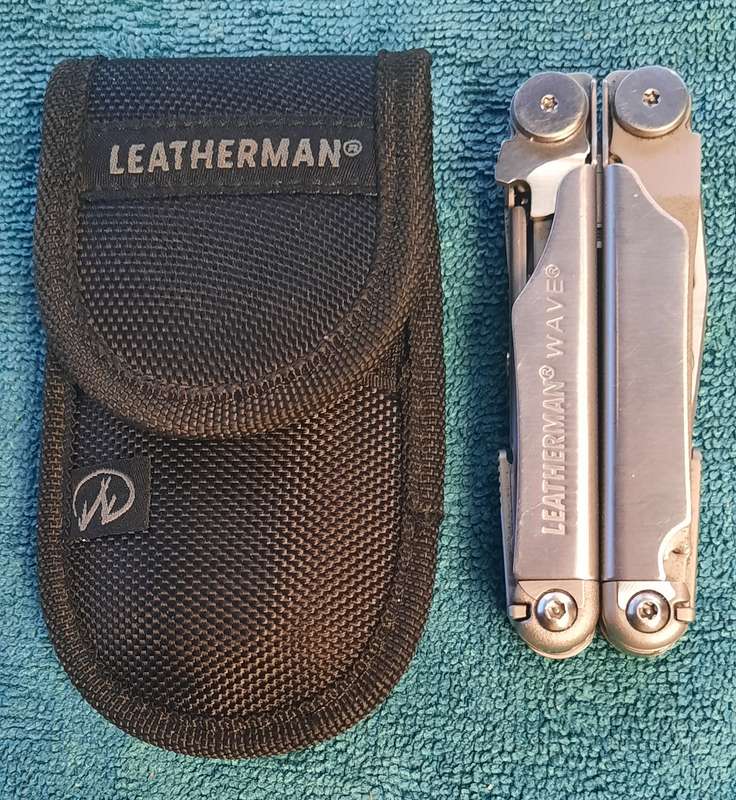 Leatherman Wave 1 Multitool  With Nylon  Pouch Good Condition